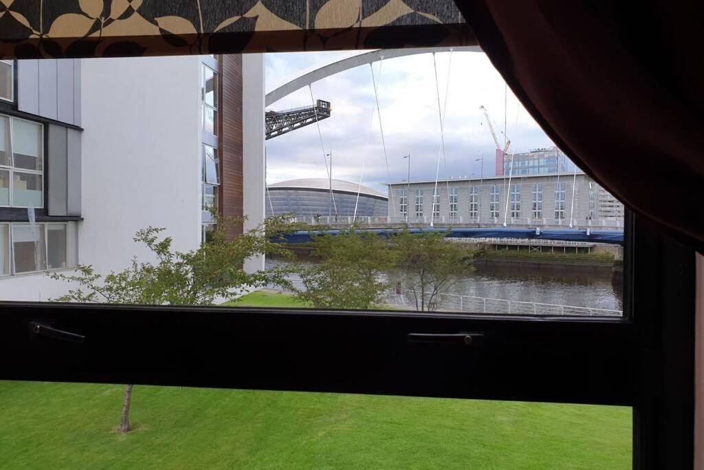 Riverview Apartment Glasgow Exterior foto